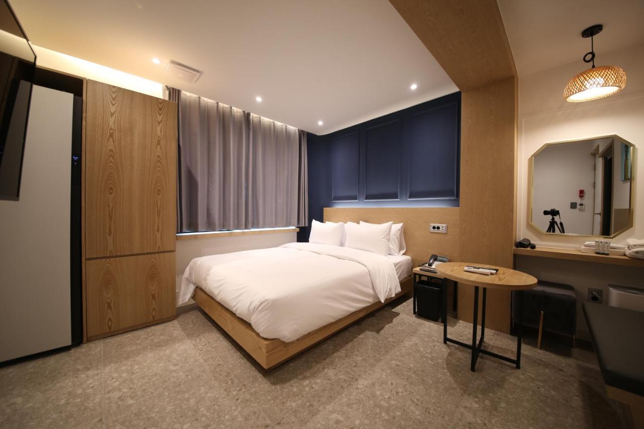 Hotel Vantt Gwangju Metropolitan City Bagian luar foto