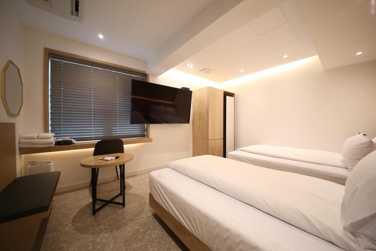 Hotel Vantt Gwangju Metropolitan City Bagian luar foto