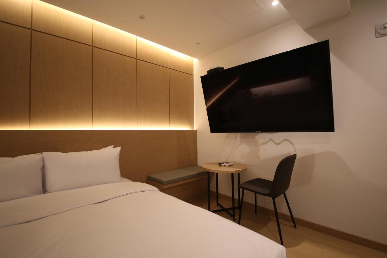 Hotel Vantt Gwangju Metropolitan City Bagian luar foto