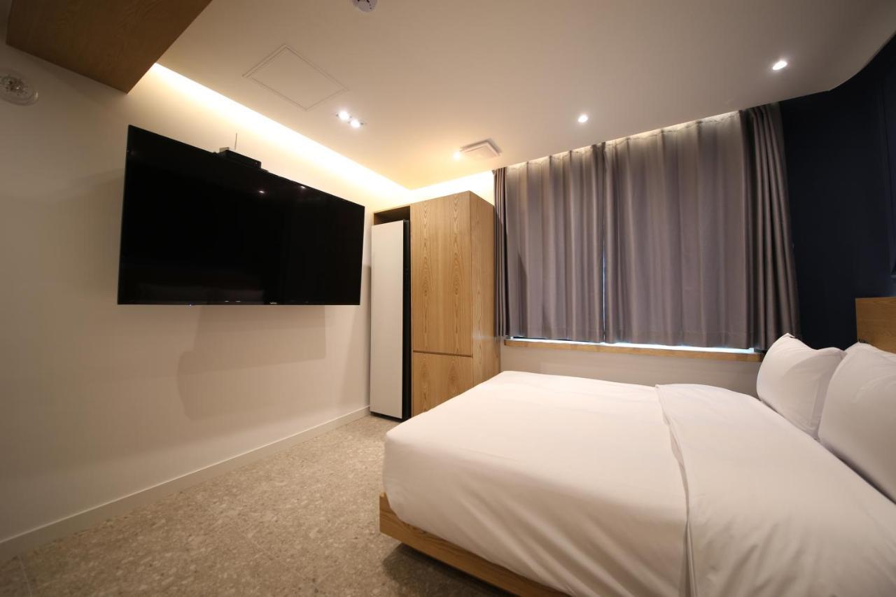 Hotel Vantt Gwangju Metropolitan City Bagian luar foto