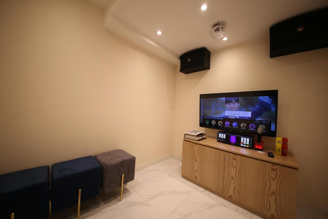Hotel Vantt Gwangju Metropolitan City Bagian luar foto