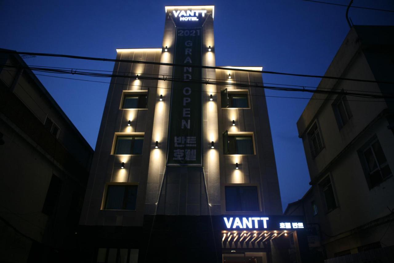 Hotel Vantt Gwangju Metropolitan City Bagian luar foto